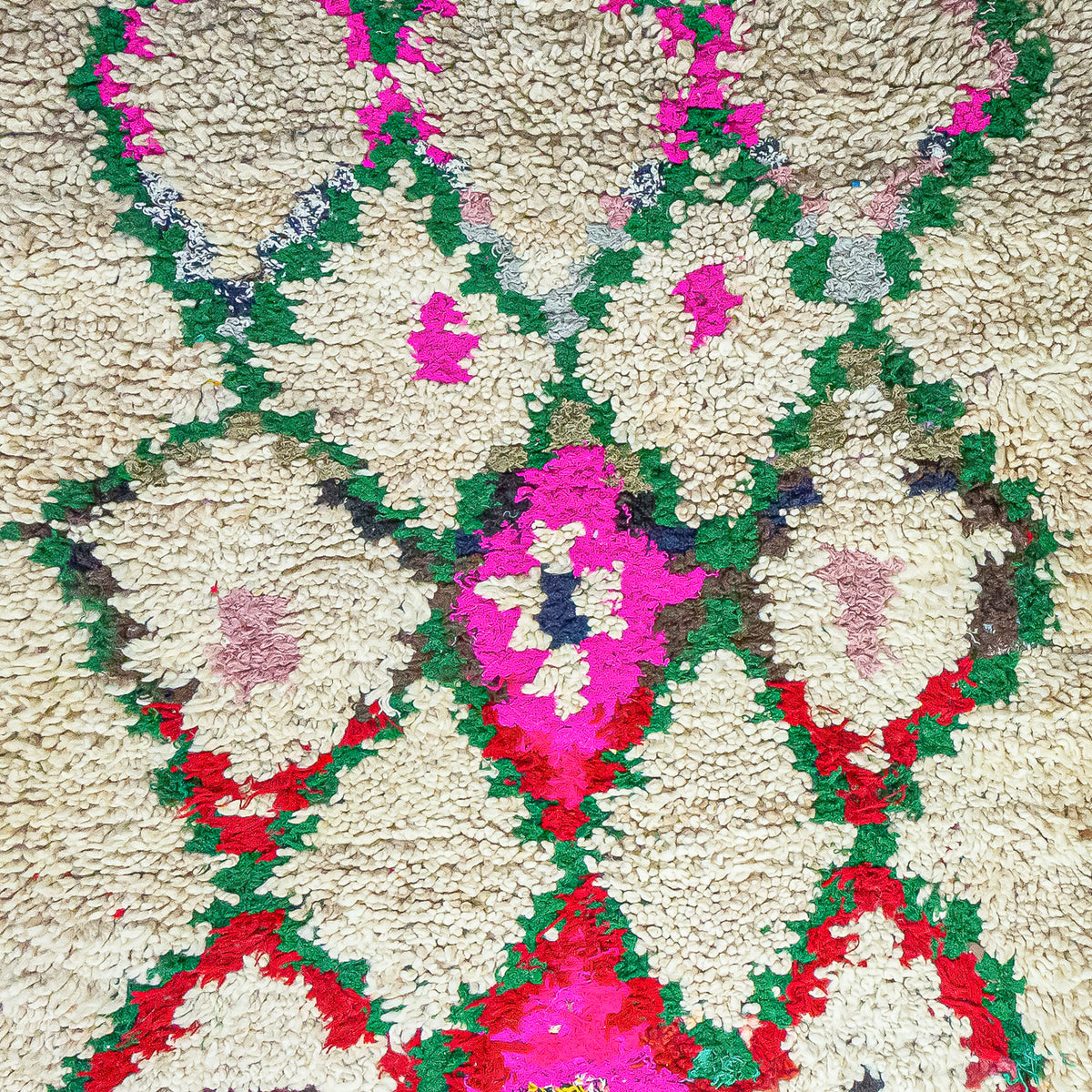Tapis berbère marocain beni Ouarain coloré 2,55x1,57m Tapis berbère marocain beni Ouarain coloré 2,55x1,57m