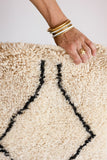 tapis berbere beni ouarain laine mouton doux soukcircus artisanat marocain décoration intérieur bohème chambre